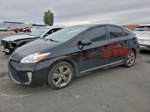 Toyota Prius 1.8L 4 2013