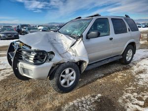Nissan Pathfinder LE 3.5L 6 2002