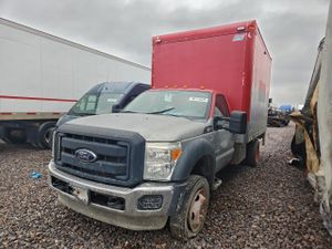 Ford F550 SUPER DUTY 6.7L 8 2012