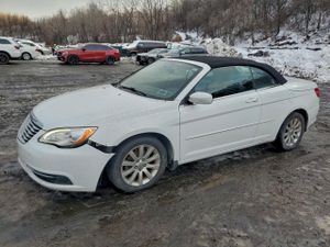 Chrysler 200 TOURING 3.6L 6 2012