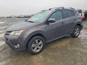 Toyota Rav4 XLE 2.5L 4 2015