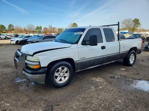 Chevrolet Silverado 1500 C1500 4.8L 8 2002