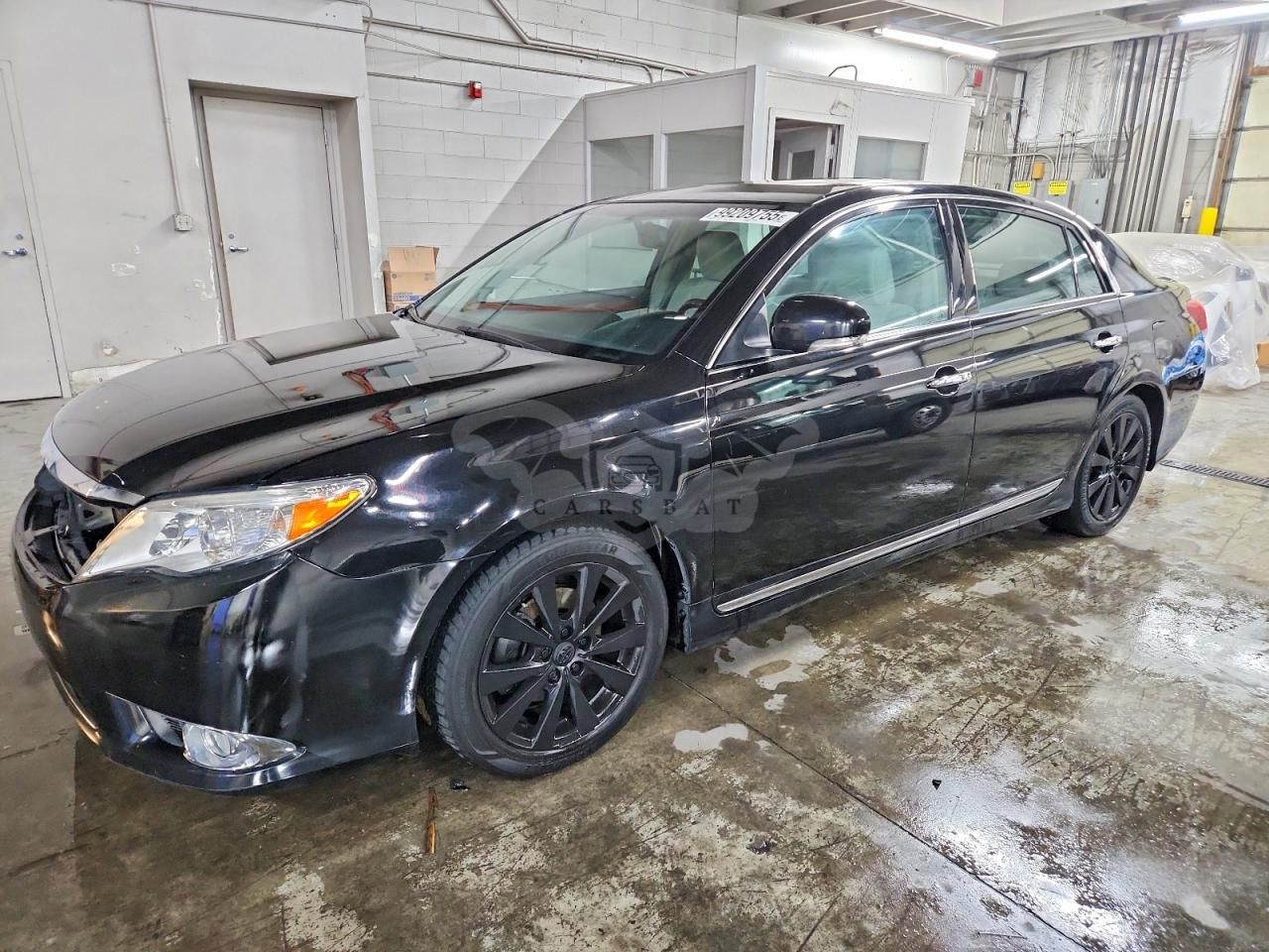 Toyota Avalon BASE 3.5L 6 2012