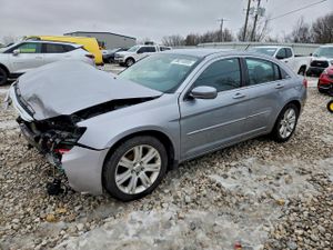 Chrysler 200 TOURING 2.4L 4 2013