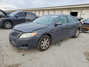 Toyota Camry BASE 2.5L 4 2011