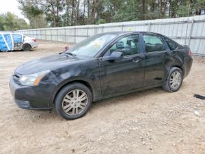 Ford Focus SES 2.0L 4 2011