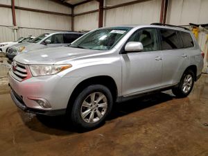 Toyota Highlander BASE 3.5L 6 2011