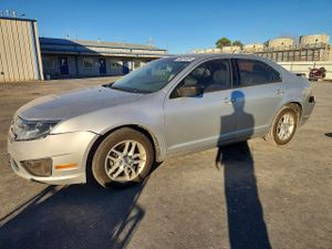Ford Fusion S 2.5L 4 2011