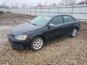 Volkswagen Jetta SE 2.5L 5 2013