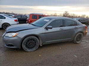 Chrysler 200 LX 2.4L 4 2013