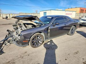 Dodge Challenger SXT 3.6L 6 2023