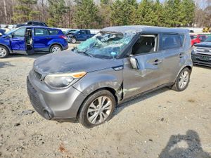 Kia Soul + 2.0L 4 2015