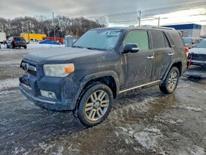 Toyota 4Runner SR5 4.0L 6 2010