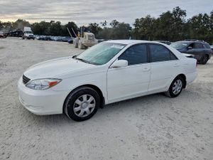 Toyota Camry LE 2.4L 4 2004