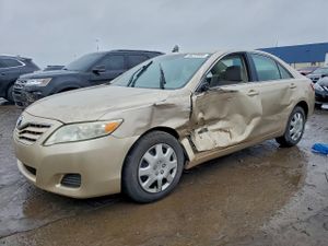 Toyota Camry BASE 2.5L 4 2010