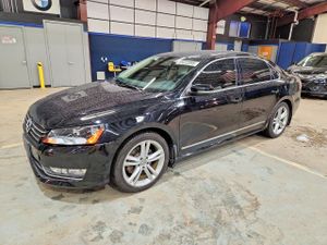 Volkswagen Passat SE 1.8L 4 2015