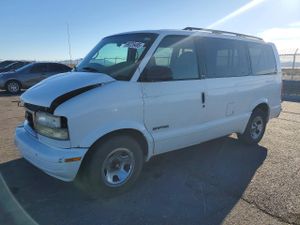 GMC Safari XT 4.3L 6 2001