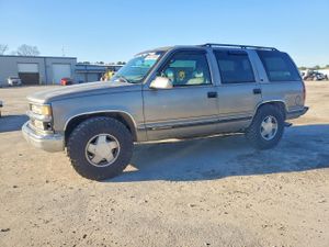 Chevrolet Tahoe C1500 5.7L 8 1999