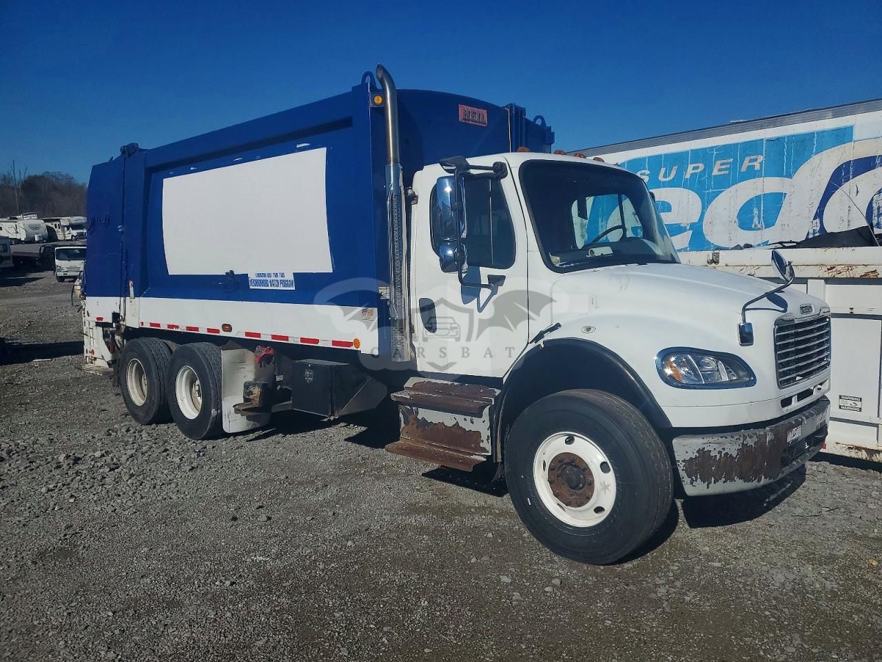 Freightliner Business Class M2 8.9L 6 2015