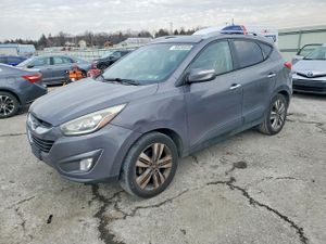 Hyundai Tucson LIMITED 2.4L 4 2015
