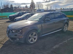 Audi A4 PREMIUM PLUS 2.0L 4 2014