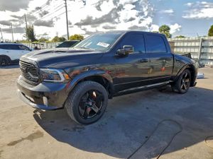 RAM 1500 SPORT 5.7L 8 2015