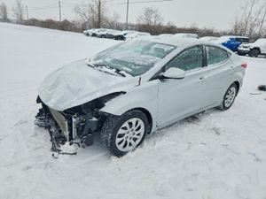 Hyundai Elantra GLS 1.8L 4 2013