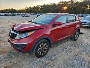 Kia Sportage LX 2.4L 4 2015