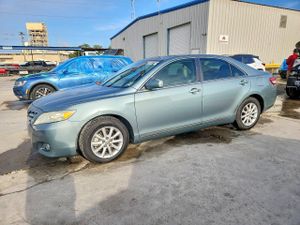 Toyota Camry SE 3.5L 6 2011