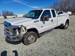 Ford F-350 SUPER DUTY 6.7L 8 2015