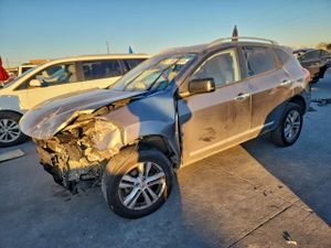 Nissan Rogue S 2.5L 4 2015