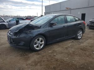 Ford Focus SE 2.0L 4 2013