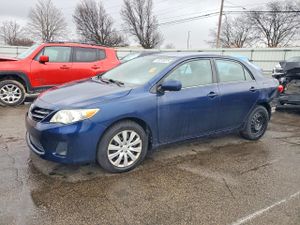 Toyota Corolla BASE 1.8L 4 2013