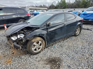 Hyundai Elantra SE 1.8L 4 2015