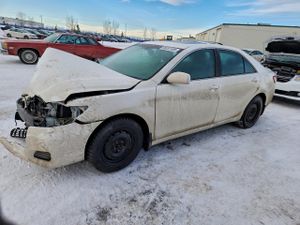 Toyota Camry BASE 2.5L 4 2010