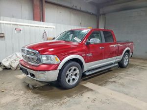 RAM 1500 LARAMIE 5.7L 8 2013