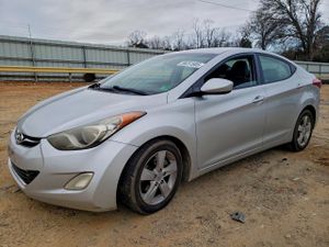Hyundai Elantra GLS 1.8L 4 2012