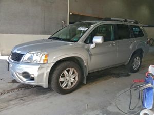 Mitsubishi Endeavor LS 3.8L 6 2010