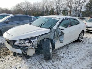 Chevrolet Malibu 1LT 2.5L 4 2015