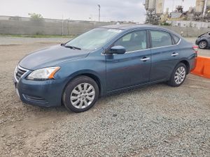 Nissan Sentra S 1.8L 4 2015
