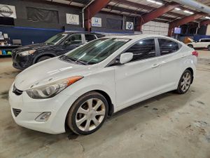 Hyundai Elantra GLS 1.8L 4 2013