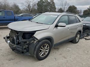 Kia Sorento LX 2.4L 4 2014