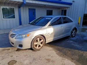 Toyota Camry BASE 2.5L 4 2010