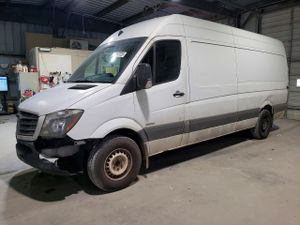 Freightliner Sprinter 2500 2.1L 4 2014