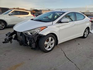 Hyundai Elantra GLS 1.8L 4 2013