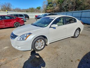 Nissan Altima BASE 2.5L 4 2011