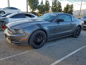 Ford Mustang 3.7L 6 2014