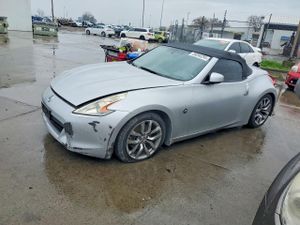 Nissan 370z 3.7L 6 2010