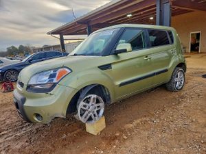 Kia Soul + 2.0L 4 2011