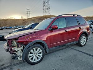 Subaru Forester 2.5X PREMIUM 2.5L 4 2011